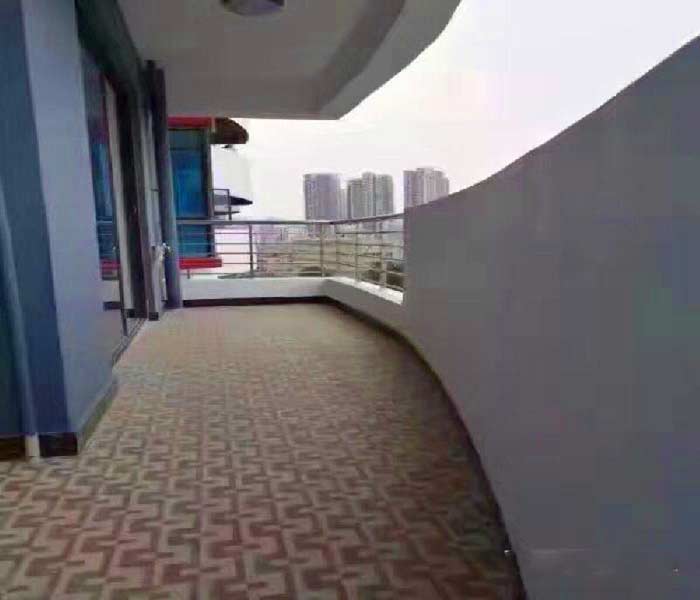 坂田村委統建樓:山水名門