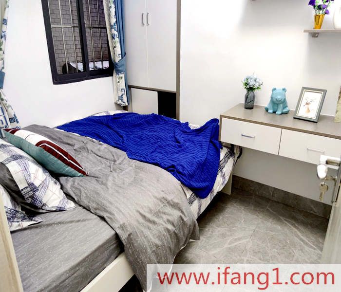 <a href=/longhua/ target=_blank class=infotextkey>墩背小產權房房屋信息</a>