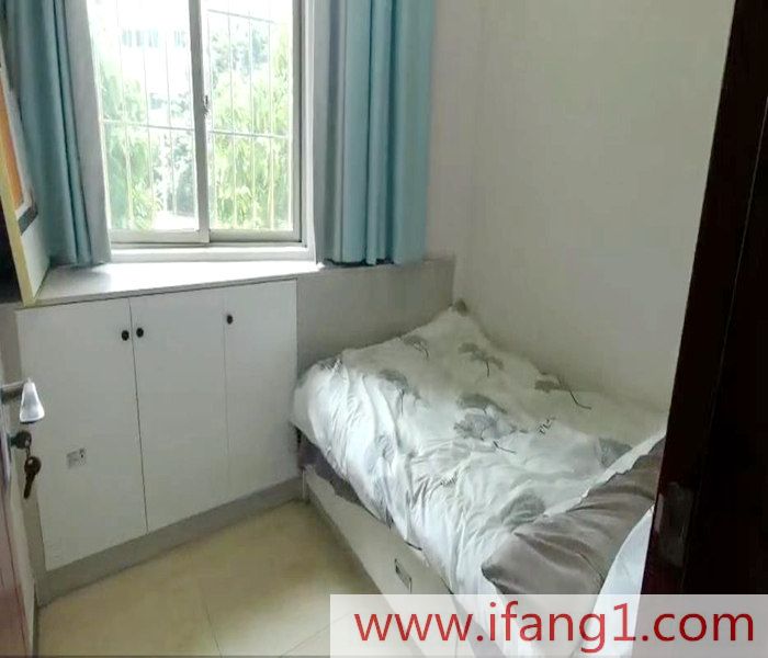 <a href=/fuyong/ target=_blank class=infotextkey>福永小產權房出售</a>