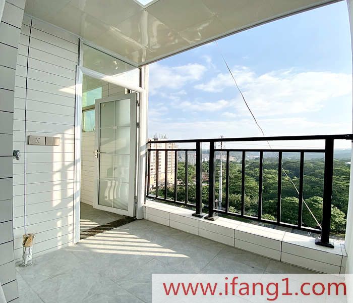 <a href=/guanlan/ target=_blank class=infotextkey>觀瀾小產(chǎn)權(quán)價(jià)格</a>